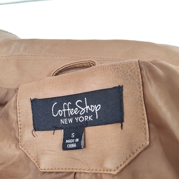 Classic Brown Bomber Jacket with Timeless Appeal - Picture 6 of 6